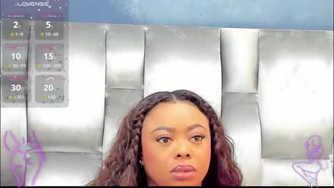 Snapshot of camilabenitezz chatting on October 2025 10:32:02 AM camila benitez online show from October 2025 10:32:02 AM