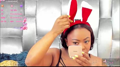 Snapshot of camilabenitezz chatting on December 2025 08:13:02 PM camila benitez online show from December 2025 08:13:02 PM