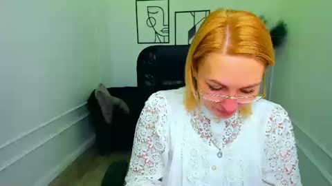 camilafatem online show from September 2025 07:57:01 PM