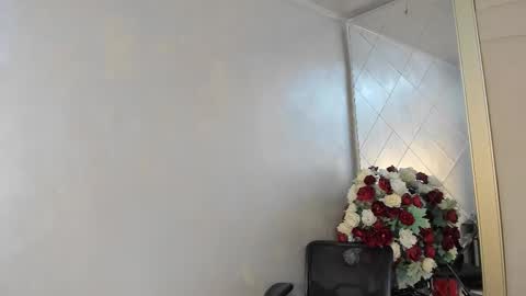 Camila online show from September 2025 12:16:01 AM