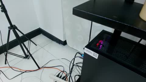 camilavoit online show from October 2025 04:04:02 AM