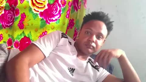 Snapshot of camilla_henzell chatting on December 2025 06:57:02 PM Camic Henzell online show from December 2025 06:57:02 PM