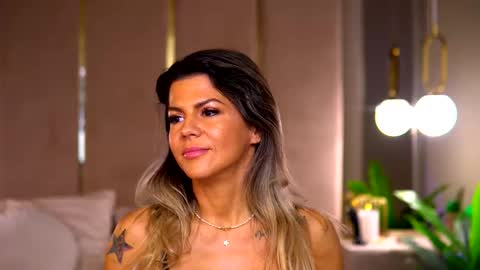 Snapshot of camillastarr chatting on November 2025 11:18:01 PM Camy online show from November 2025 11:18:01 PM