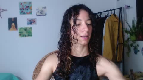  Camille   online show from February 2025 10:47:02 AM