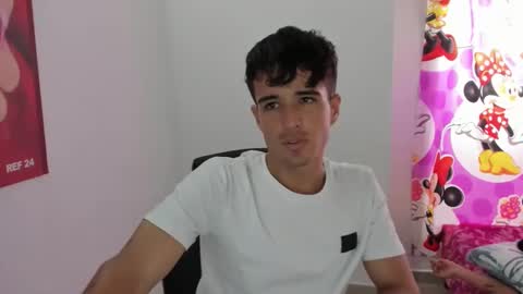 camilo887868 online show from October 2025 05:15:02 PM