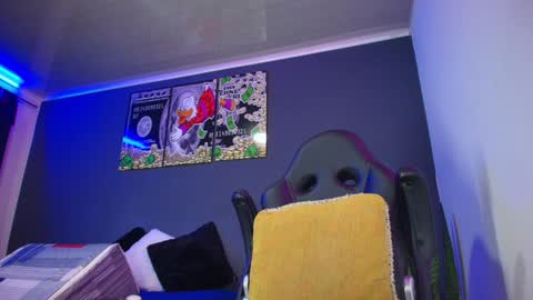 Snapshot of camiloalvarezzz3 chatting on December 2024 04:14:02 PM CAMILO online show from December 2024 04:14:02 PM