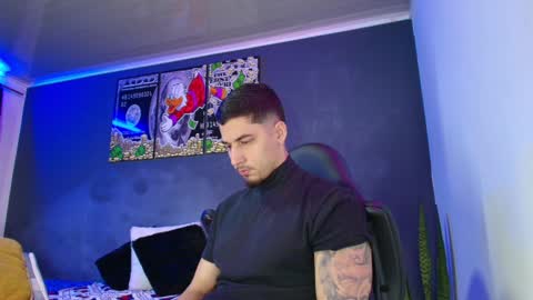 Snapshot of camiloalvarezzz3 chatting on January 2025 01:14:01 PM CAMILO online show from January 2025 01:14:01 PM