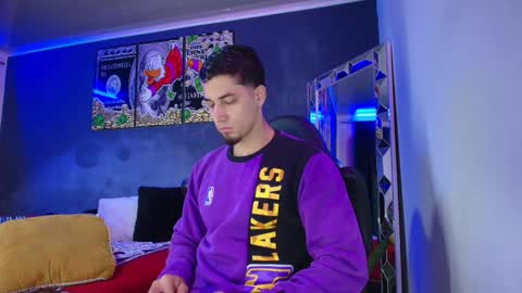 Snapshot of camiloalvarezzz3 chatting on March 2025 12:11:02 PM CAMILO online show from March 2025 12:11:02 PM