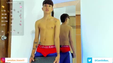 Snapshot of camilobass_ chatting on December 2024 01:03:02 AM Camilo Bass online show from December 2024 01:03:02 AM