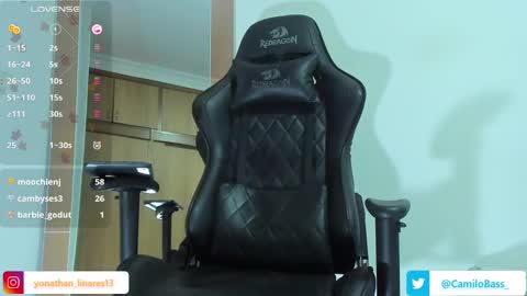Snapshot of camilobass_ chatting on January 2025 03:39:02 AM Camilo Bass online show from January 2025 03:39:02 AM