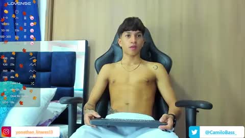Snapshot of camilobass_ chatting on February 2025 01:08:01 AM Camilo Bass online show from February 2025 01:08:01 AM