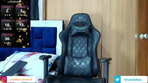 Snapshot of camilobass_ chatting on September 2025 07:59:01 PM Camilo Bass online show from September 2025 07:59:01 PM