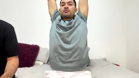 camilor_30 online show from October 2025 10:45:01 AM