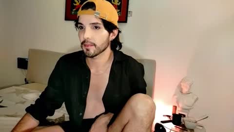 Snapshot of camilosaennz chatting on October 2025 09:07:02 AM camilo online show from October 2025 09:07:02 AM