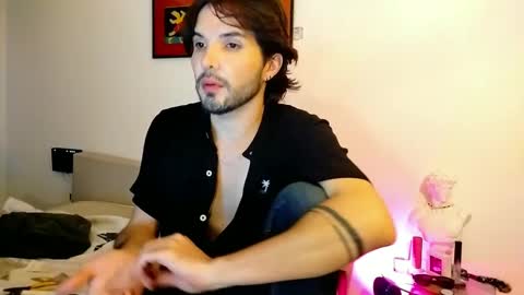 Snapshot of camilosaennz chatting on October 2025 02:42:02 AM camilo online show from October 2025 02:42:02 AM