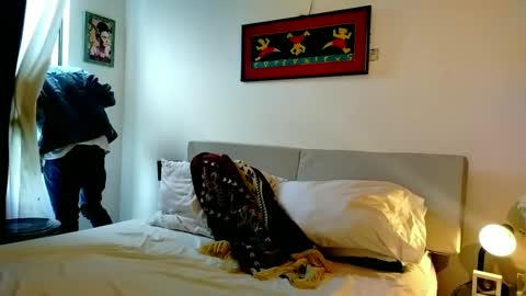 Snapshot of camilosaennz chatting on October 2025 12:04:02 PM camilo online show from October 2025 12:04:02 PM