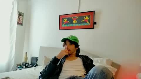 Snapshot of camilosaennz chatting on October 2025 06:51:01 PM camilo online show from October 2025 06:51:01 PM