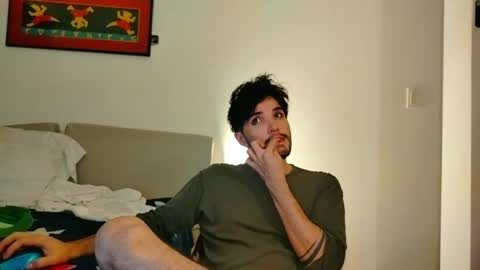 Snapshot of camilosaennz chatting on November 2025 11:05:01 PM camilo online show from November 2025 11:05:01 PM