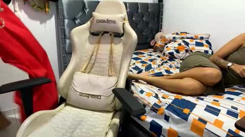 Snapshot of camilow777 chatting on November 2025 03:40:02 AM camilow777 online show from November 2025 03:40:02 AM