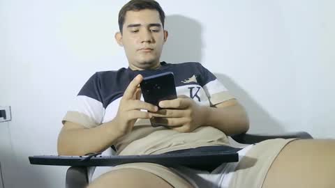 Snapshot of camilowhite_ chatting on October 2025 08:16:02 PM Camilowhite online show from October 2025 08:16:02 PM