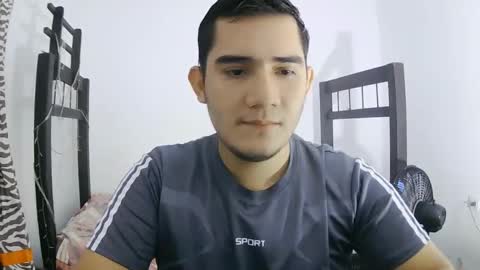 Snapshot of camilowhite_ chatting on October 2025 03:53:01 PM Camilowhite online show from October 2025 03:53:01 PM