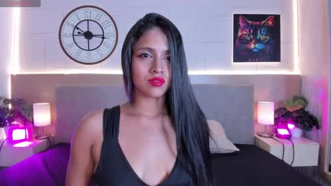 Snapshot of cammila_rosee chatting on November 2025 07:35:01 PM Camila online show from November 2025 07:35:01 PM