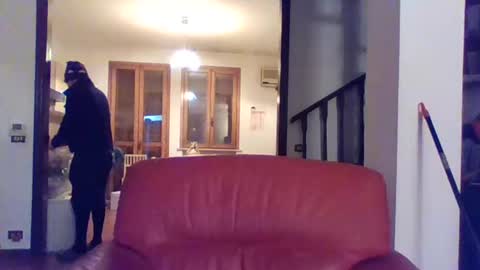 Snapshot of camomilla72 chatting on March 2025 10:57:01 AM Cristian online show from March 2025 10:57:01 AM