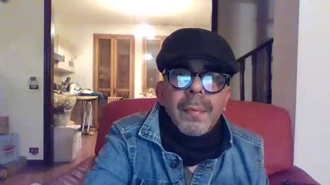 Snapshot of camomilla72 chatting on March 2025 12:31:02 AM Cristian online show from March 2025 12:31:02 AM