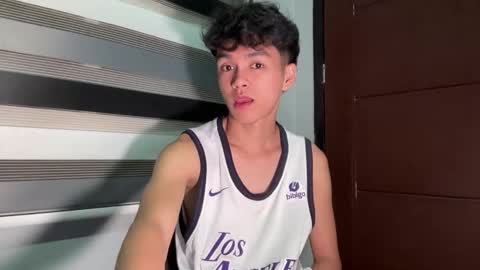 Ethan online show from September 2025 05:18:01 PM