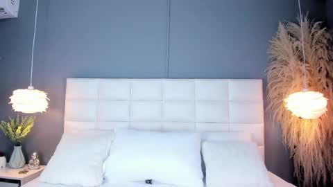 Camy online show from September 2025 11:45:01 AM