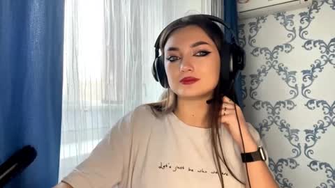 Snapshot of cancychill chatting on November 2025 08:02:02 AM Kate online show from November 2025 08:02:02 AM