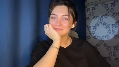 Snapshot of cancychill chatting on November 2025 04:18:01 PM Kate online show from November 2025 04:18:01 PM