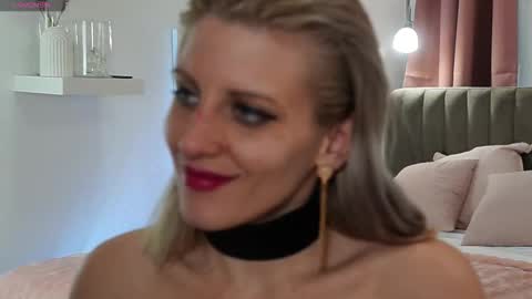 Snapshot of candacetaylor chatting on November 2025 02:29:01 PM candacetaylor online show from November 2025 02:29:01 PM