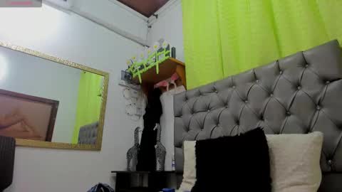 candi afrodita online show from October 2025 04:50:01 PM