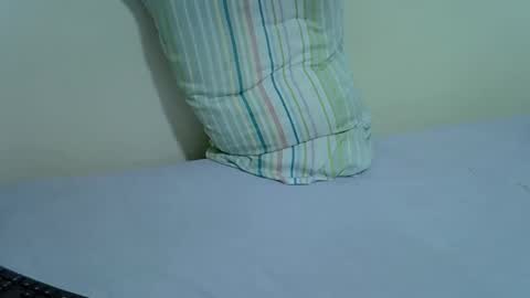 Snapshot of candiemaya chatting on October 2025 04:53:02 AM candiemaya online show from October 2025 04:53:02 AM