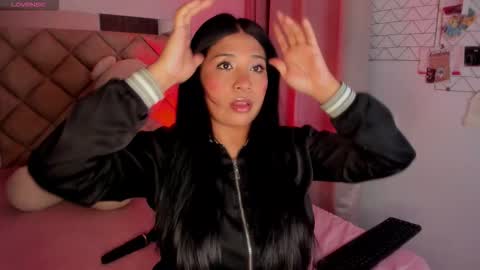   online show from November 2025 11:14:02 PM