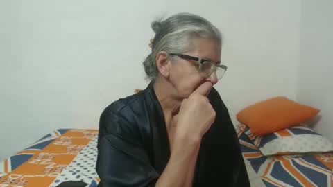 candy online show from February 2025 09:04:02 PM