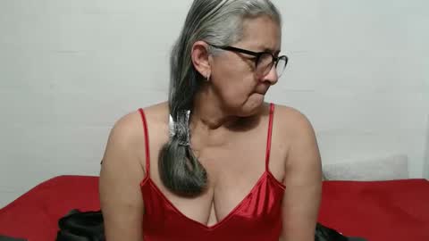 Snapshot of candy_mature_ chatting on October 2025 01:28:02 AM candy online show from October 2025 01:28:02 AM