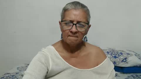 Snapshot of candy_mature_ chatting on November 2025 10:58:01 AM candy online show from November 2025 10:58:01 AM