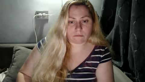 Laura online show from January 2025 01:51:02 AM