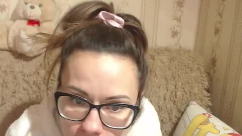 Snapshot of candylady136 chatting on February 2025 10:56:02 AM say meow and send tip online show from February 2025 10:56:02 AM