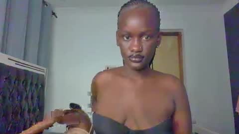candyy_kay online show from October 2025 06:05:02 PM