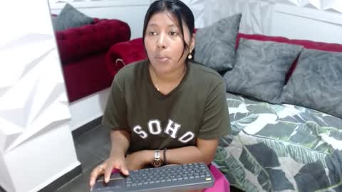 Canela online show from September 2025 04:51:01 PM