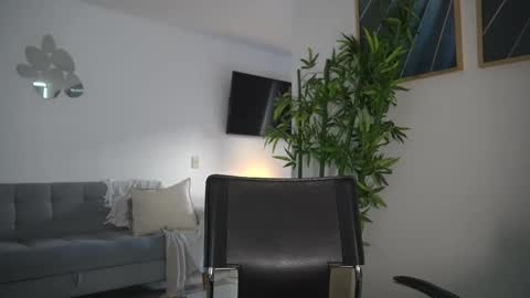 Snapshot of canelasungirl chatting on November 2025 09:13:02 PM Jency NEW IG IMCANELA online show from November 2025 09:13:02 PM