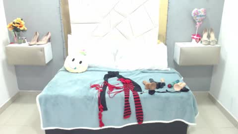 Canela online show from February 2025 05:30:01 PM