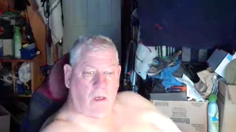 canoelicker69 online show from September 2025 01:01:01 PM