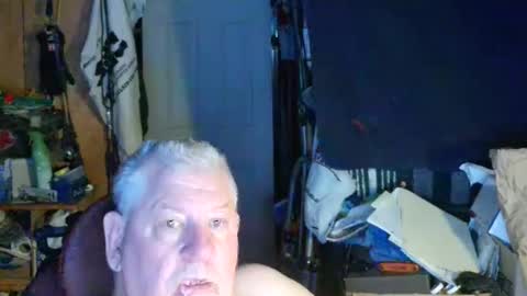 canoelicker69 online show from September 2025 10:42:02 AM