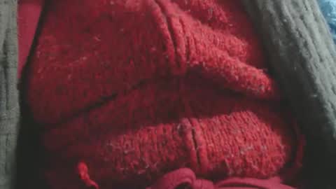 Snapshot of capitanfuturo44 chatting on December 2025 09:51:01 AM Cinzia ex regina online show from December 2025 09:51:01 AM