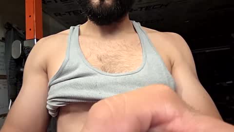 Snapshot of cappinrc8 chatting on October 2025 04:37:01 AM cappinrc8 online show from October 2025 04:37:01 AM