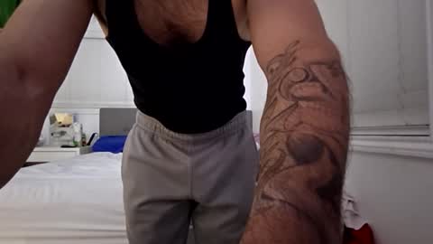 Snapshot of cappinrc8 chatting on November 2025 07:29:01 AM cappinrc8 online show from November 2025 07:29:01 AM